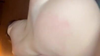 Хуец-рекордсмен ?? Она себя заранее перед еблей с ним растягивала?